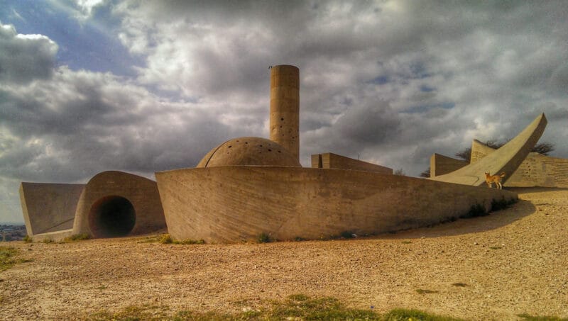 Negev-Brigade-monument