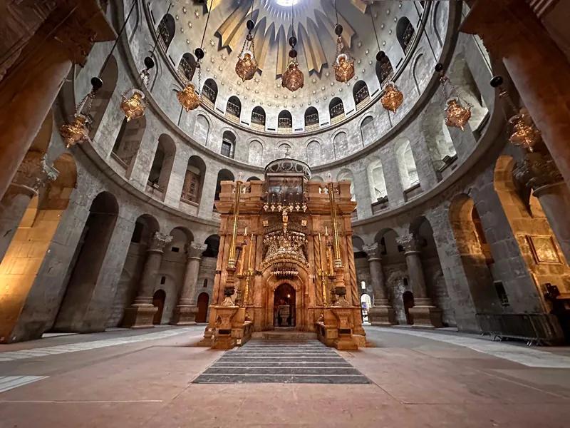 holy sepulchre